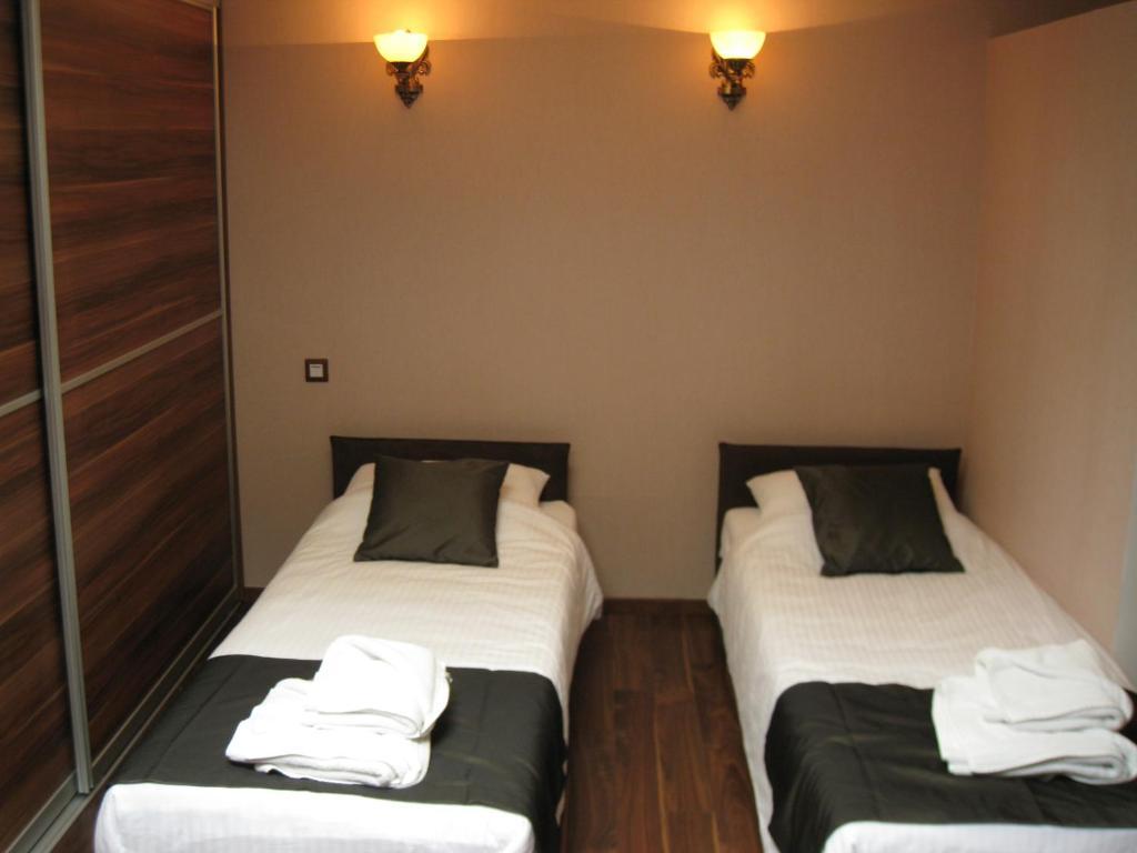 Domus Aparthotel Skopje Exteriör bild