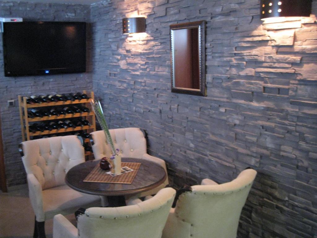 Domus Aparthotel Skopje Exteriör bild