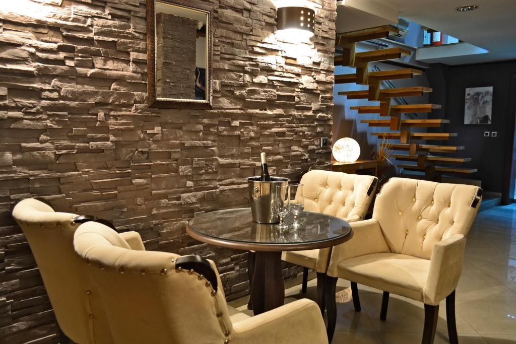 Domus Aparthotel Skopje Exteriör bild